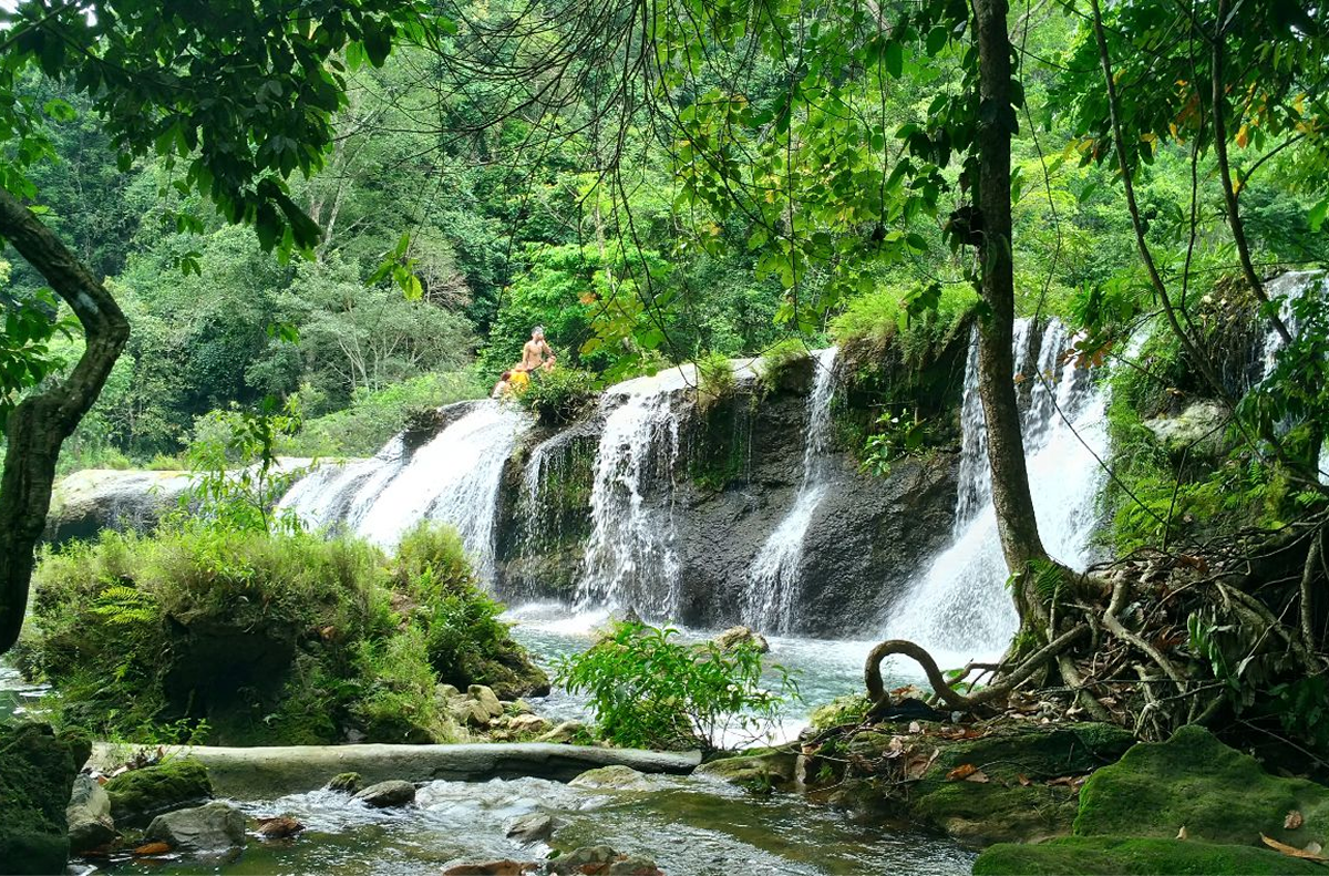 Thác Mơ Quảng Bình (cũ)